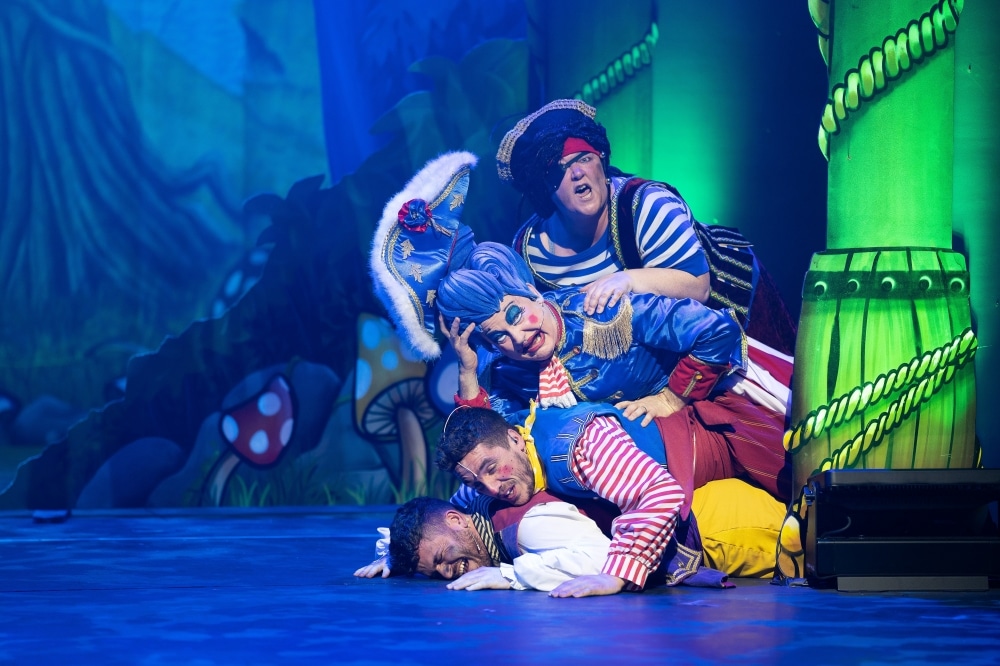 High flying Peter Pan panto helps foodbank and children